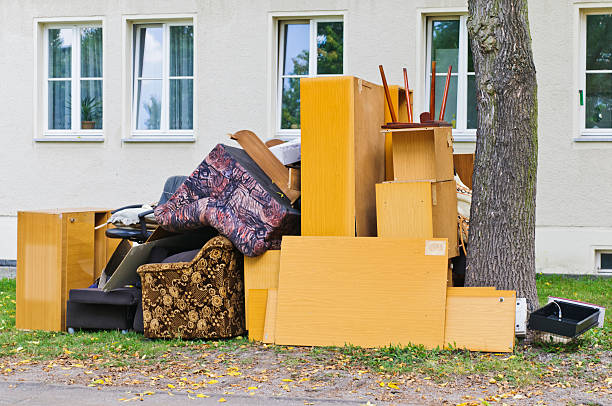 Best Retail Junk Removal  in Cadillac, MI